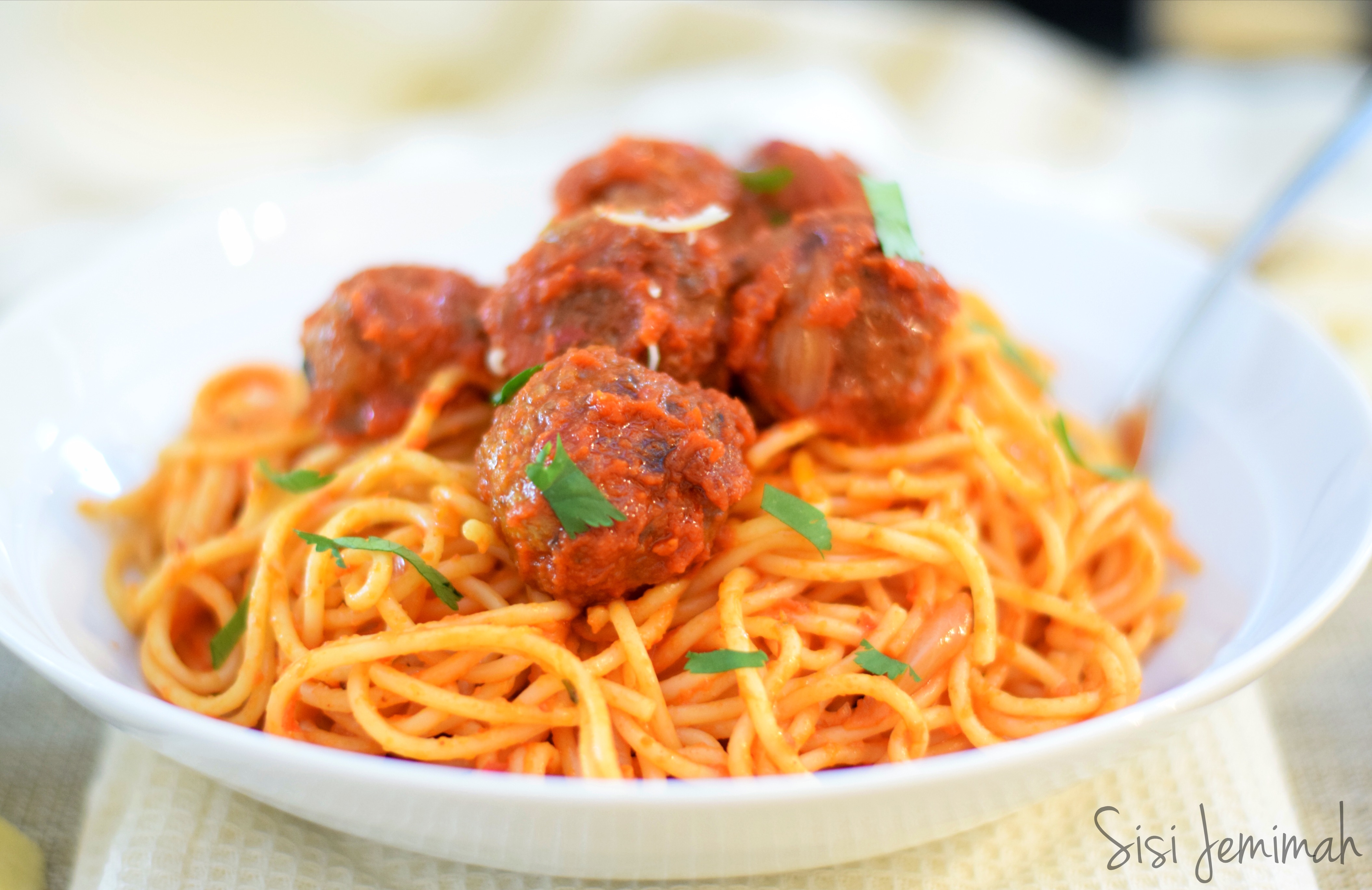 Spaghetti and Meatballs (Nigerian Style) Sisi Jemimah