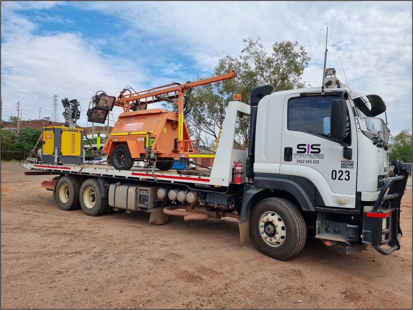 Tilt Tray Hire Mt Isa Tow Truck Services QLD