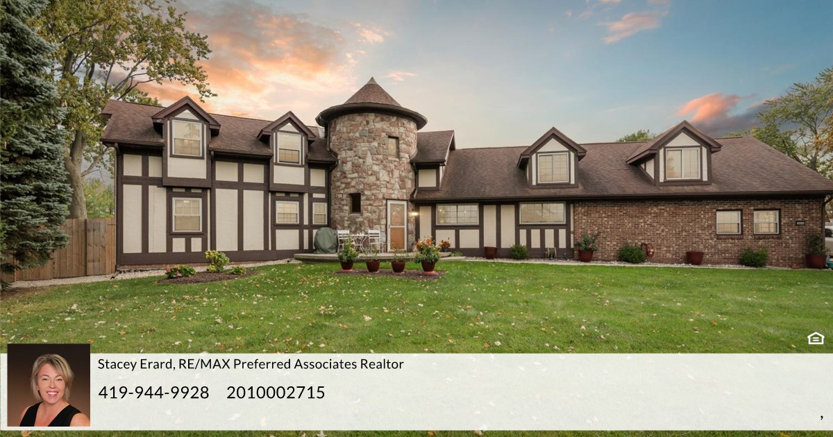 5846 Cedar Point Rd, Oregon, OH 43616