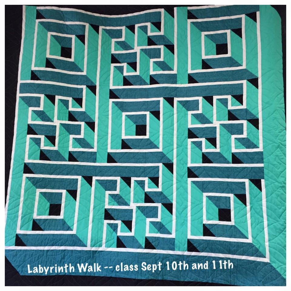 31010 Labyrinth Walk Quilt