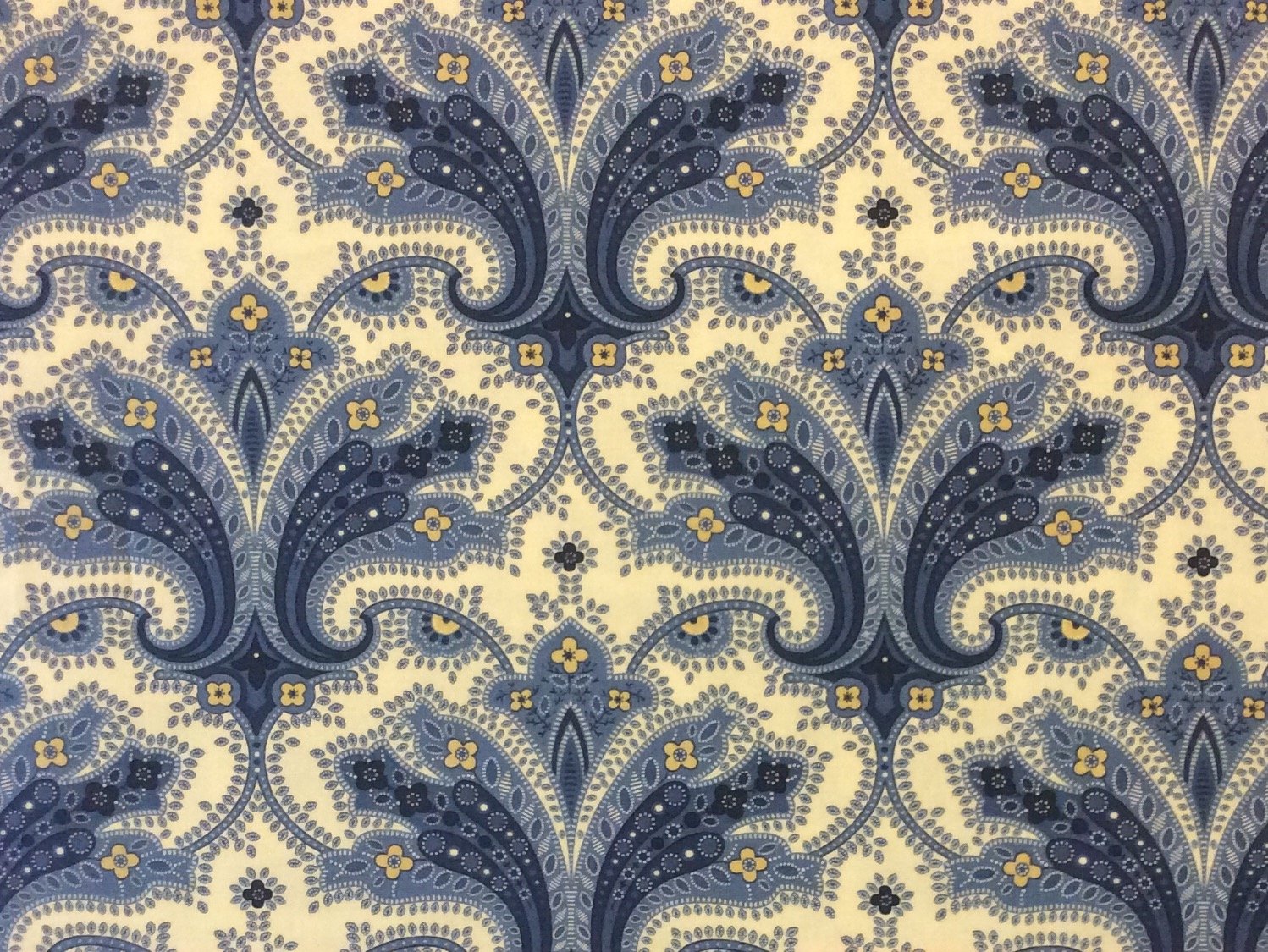 MO37 Floral Paisley Damask Kitsch Elegant French Country Quilting