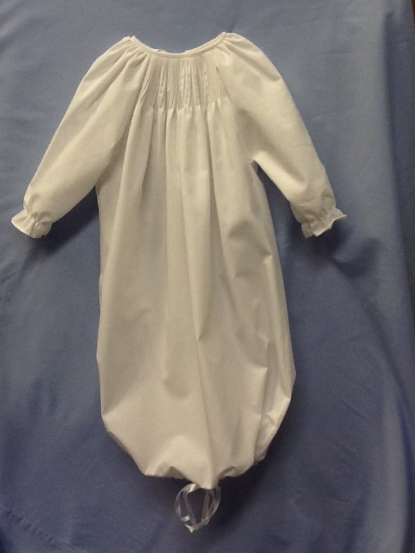 Drawstring baby Gown white