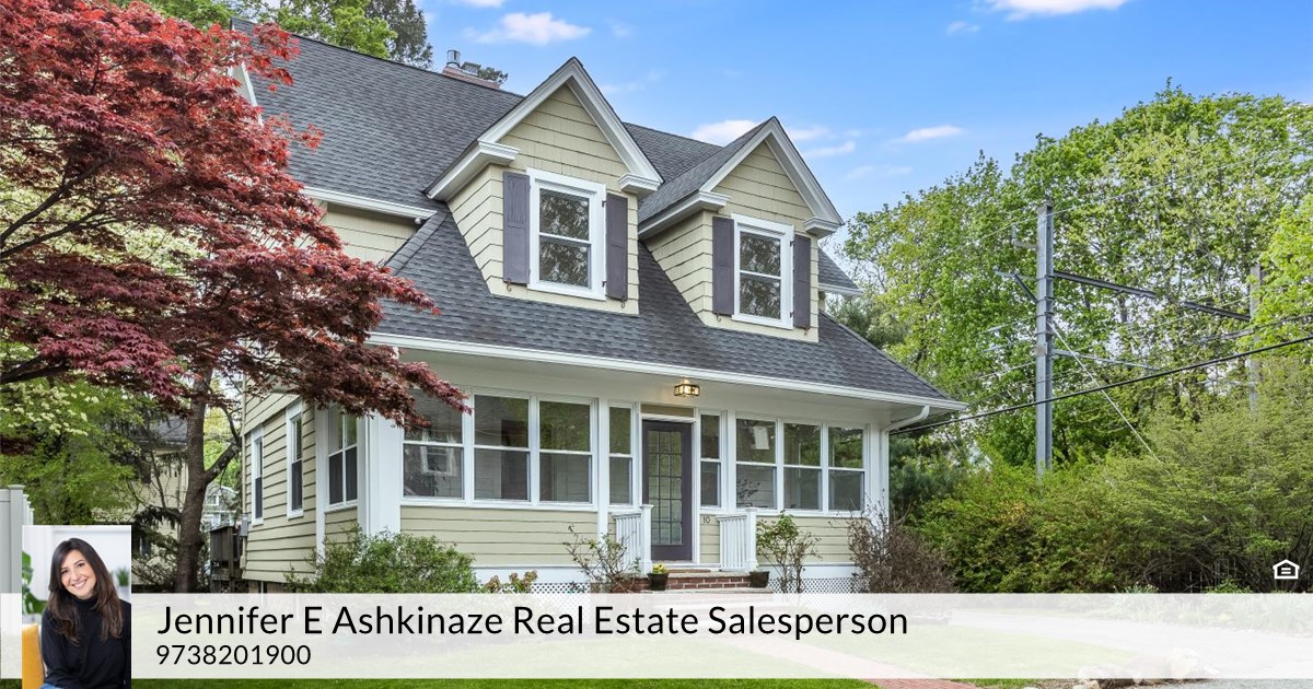 10 Mountain Pl, Montclair, NJ 07043