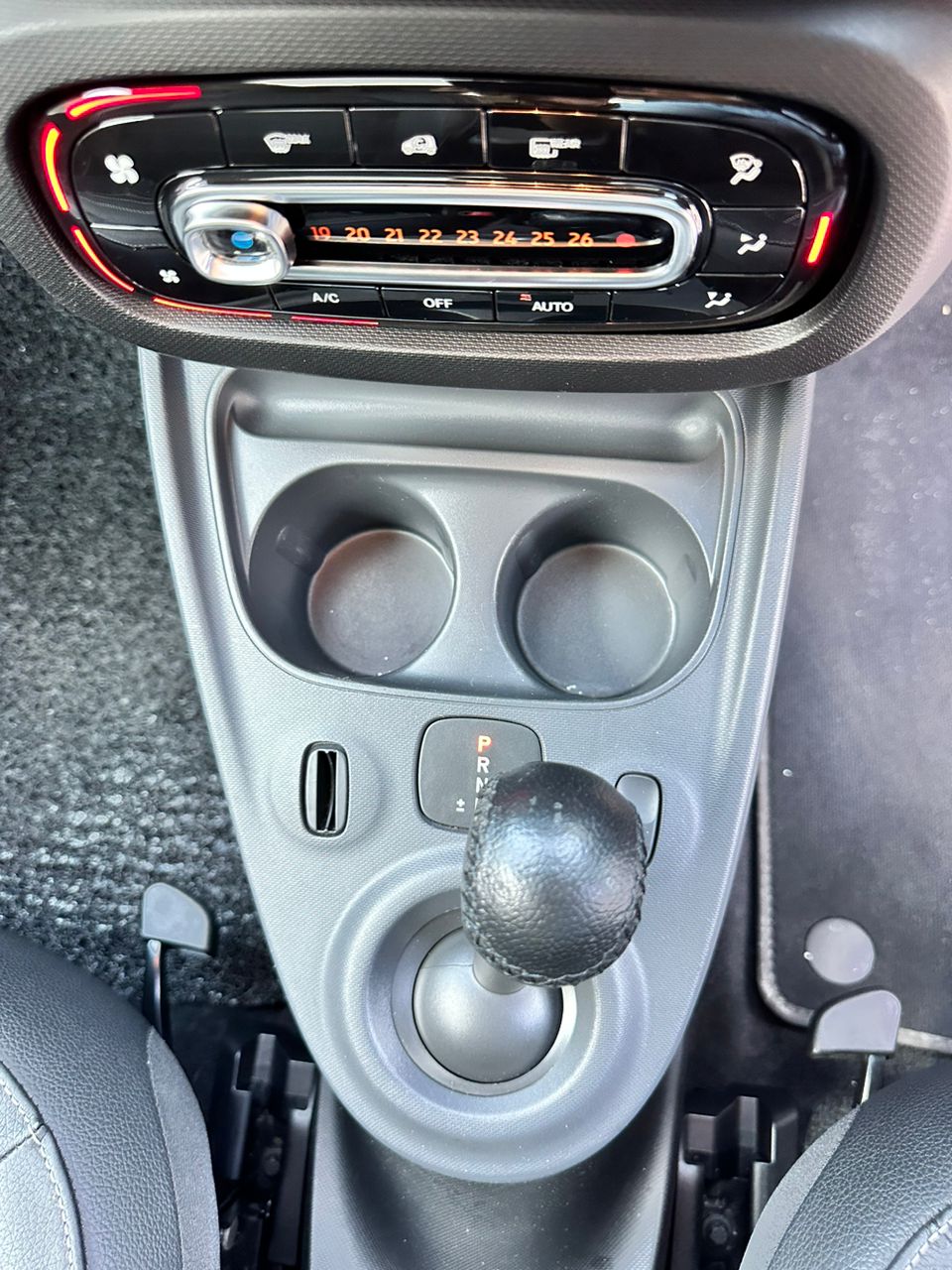 Smart FORTWO 1.0 (A) TURBO HIGH SPEC Sitikar Group