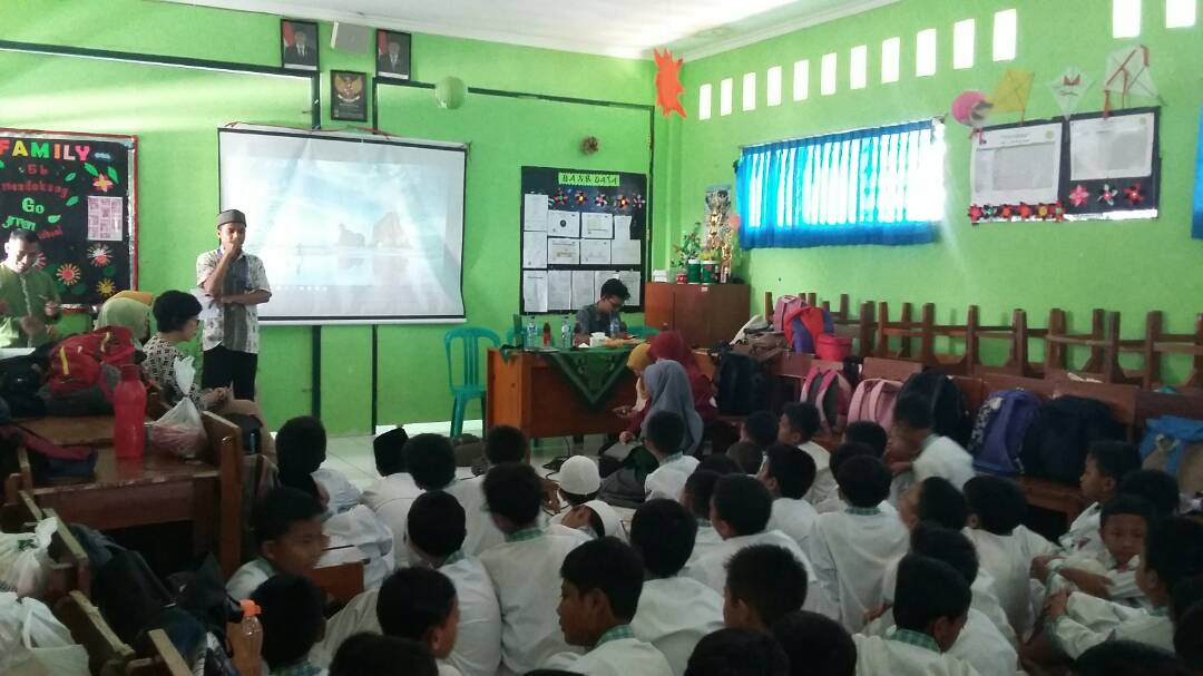 Penyuluhan “Bahaya Rokok dan Narkoba” | Sekolah Islam Terpadu Kaifa