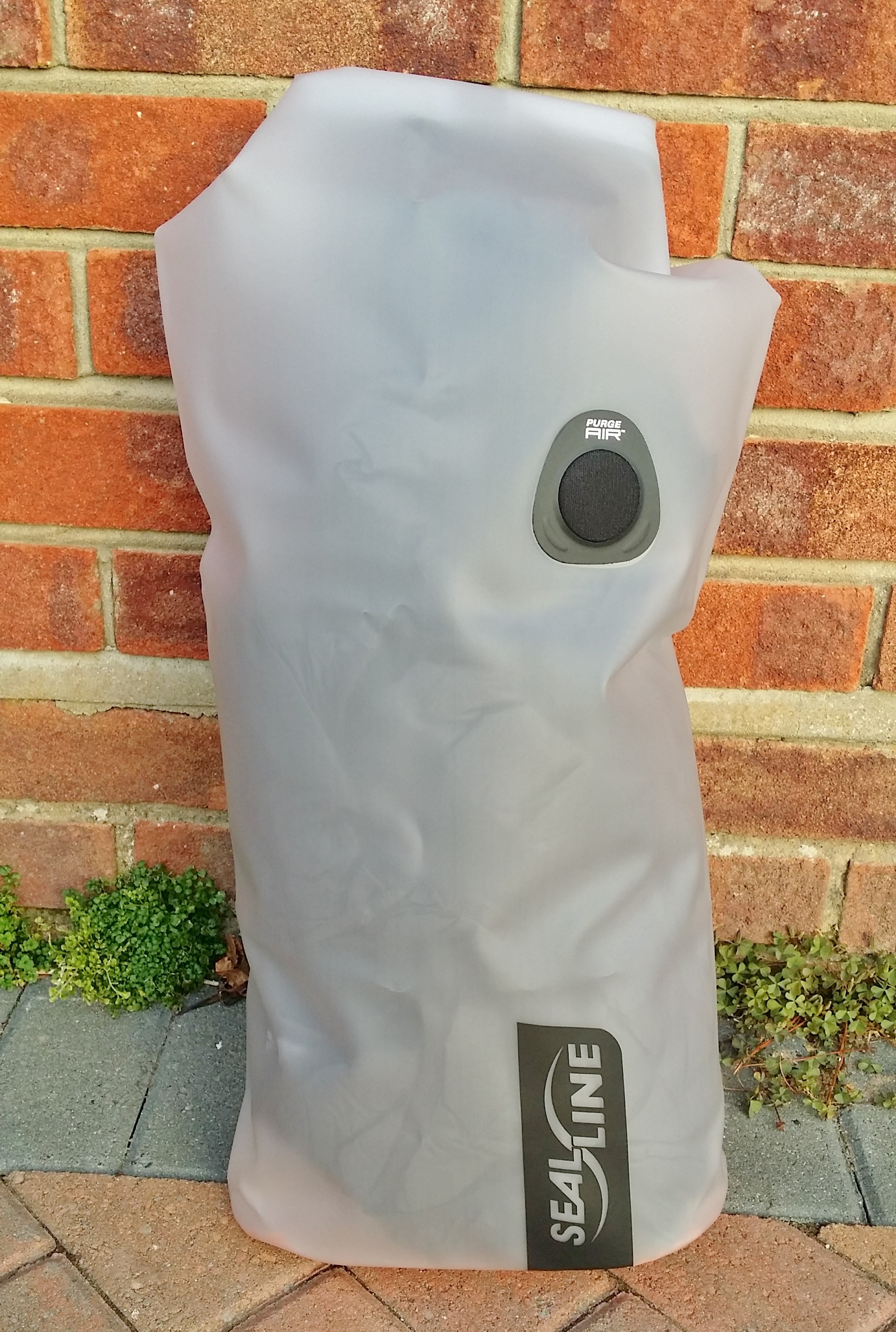 Roll ‘em up SealLine Discovery roll top dry bags review Sitons