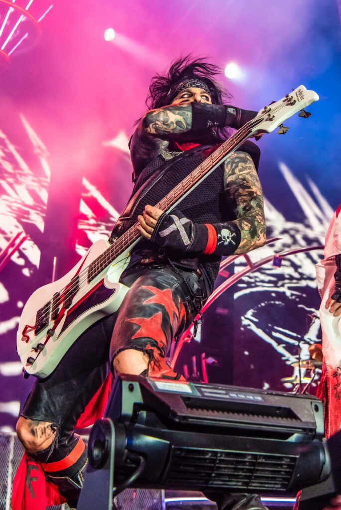 Nikki Sixx