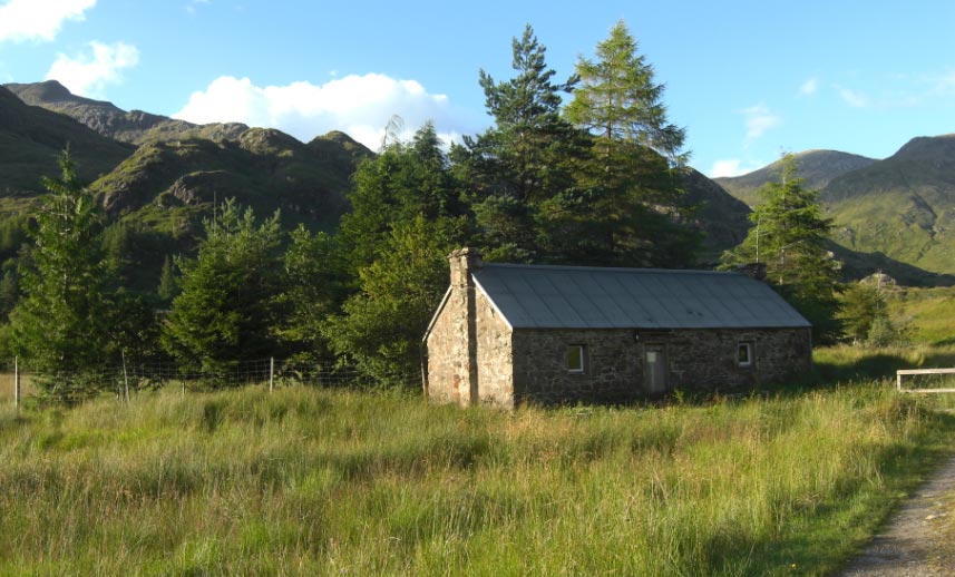 Climbing the Munros Stob Coire Sgriodain,Chno Dearg from Fersit and