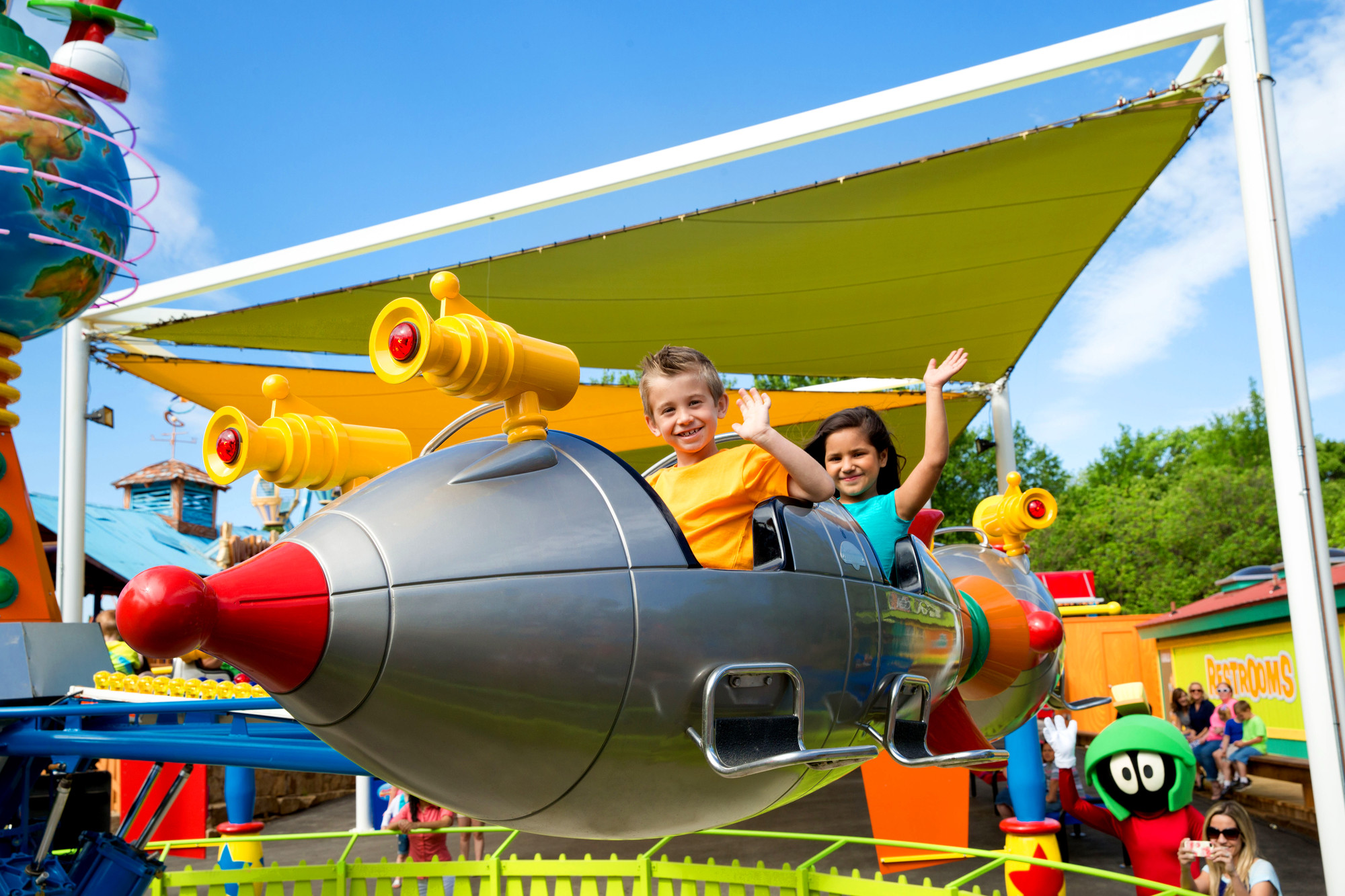 How Much are Children's Tickets at Six Flags? Six Flags Ticket Prices