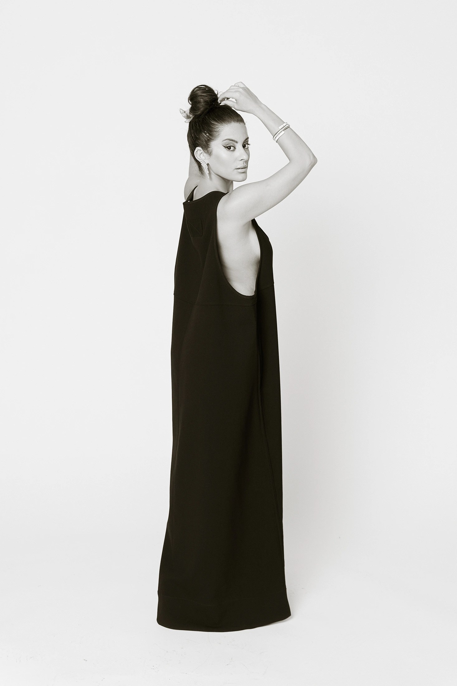 Sisterly Solidarity Inspires Actor Carmela Zumbado