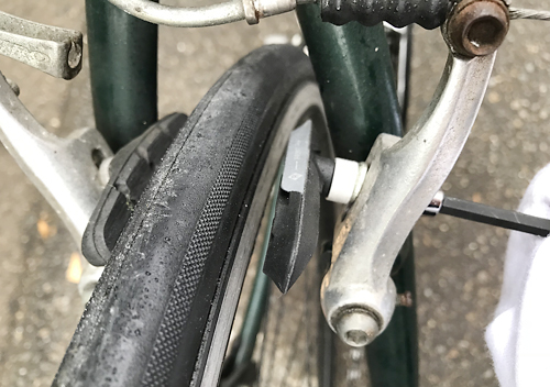 【自転車／修理】あさひオリジナル「Vブレーキシュー」に取り替えてみました！ しぜんらぼ