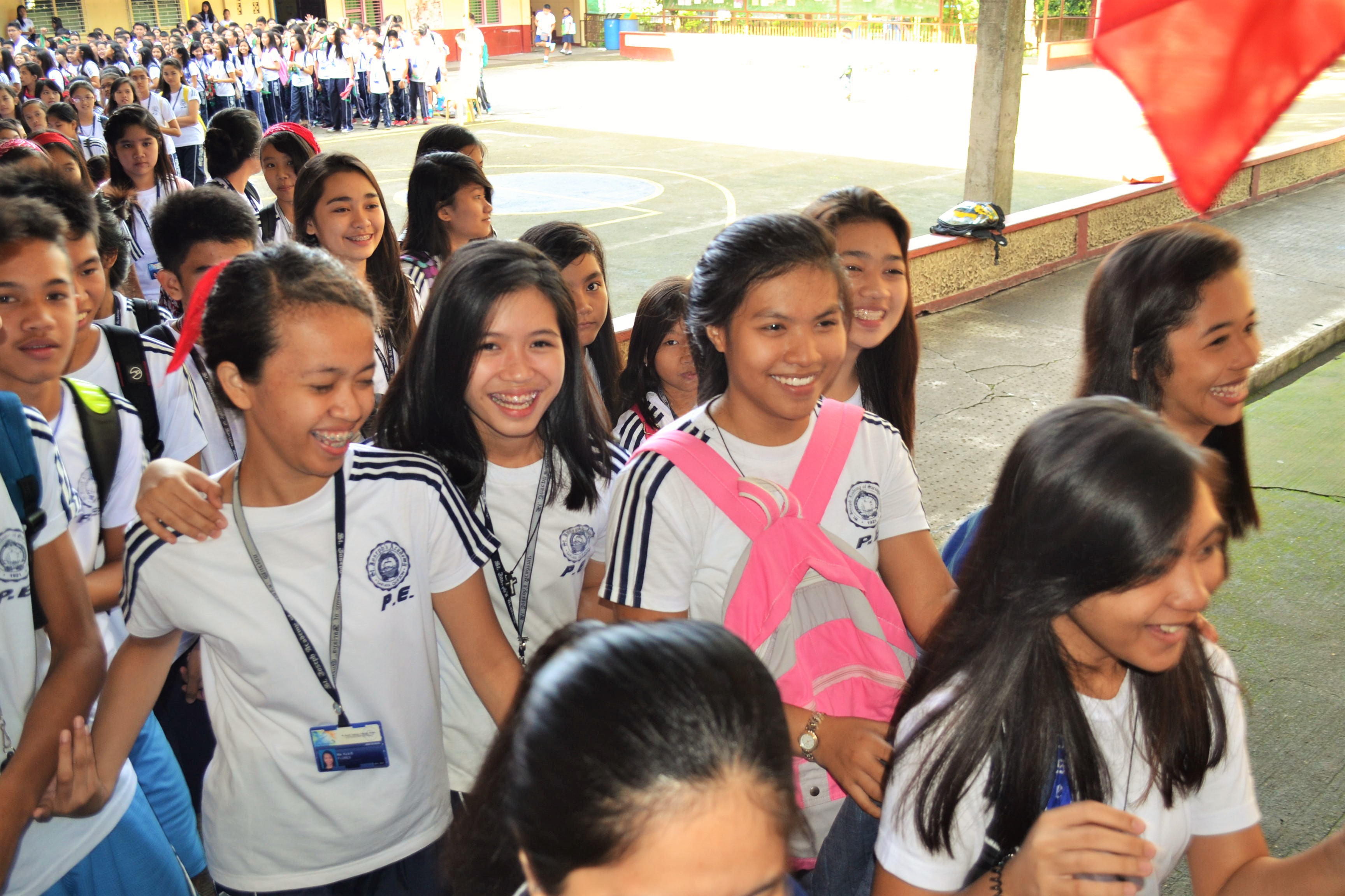 2015 High School Siglakas Opening St. Joseph Academy of Sariaya, Quezon