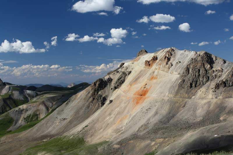 Alpine Loop Backcountry Byway thru the alpine terrain of the San Juan