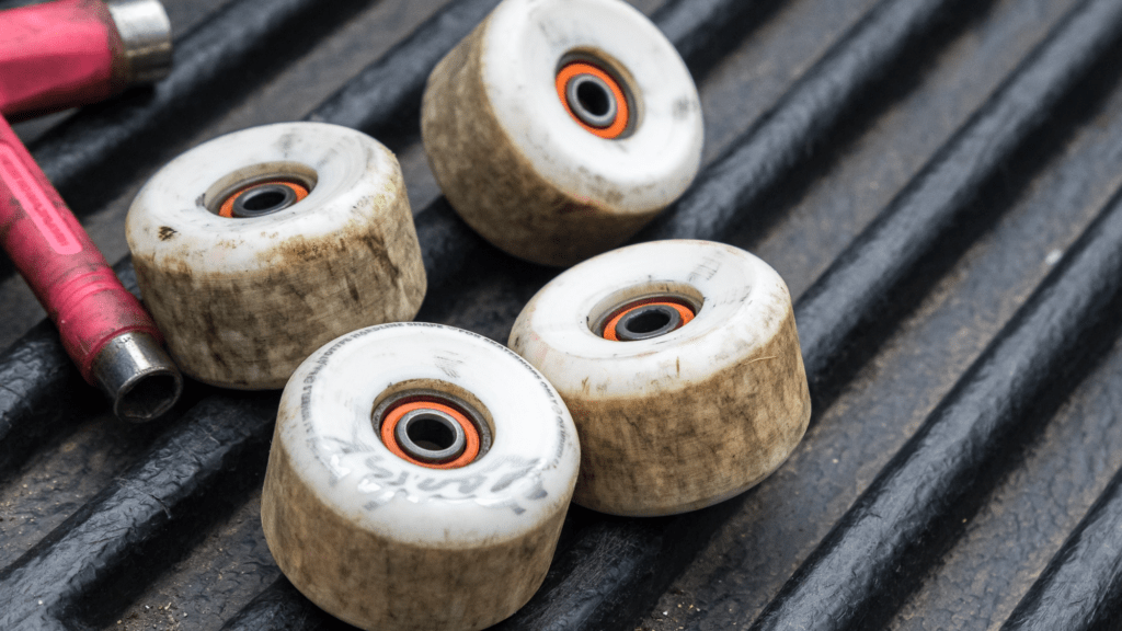 How to choose skate wheels hardness, diameter, manufacturer