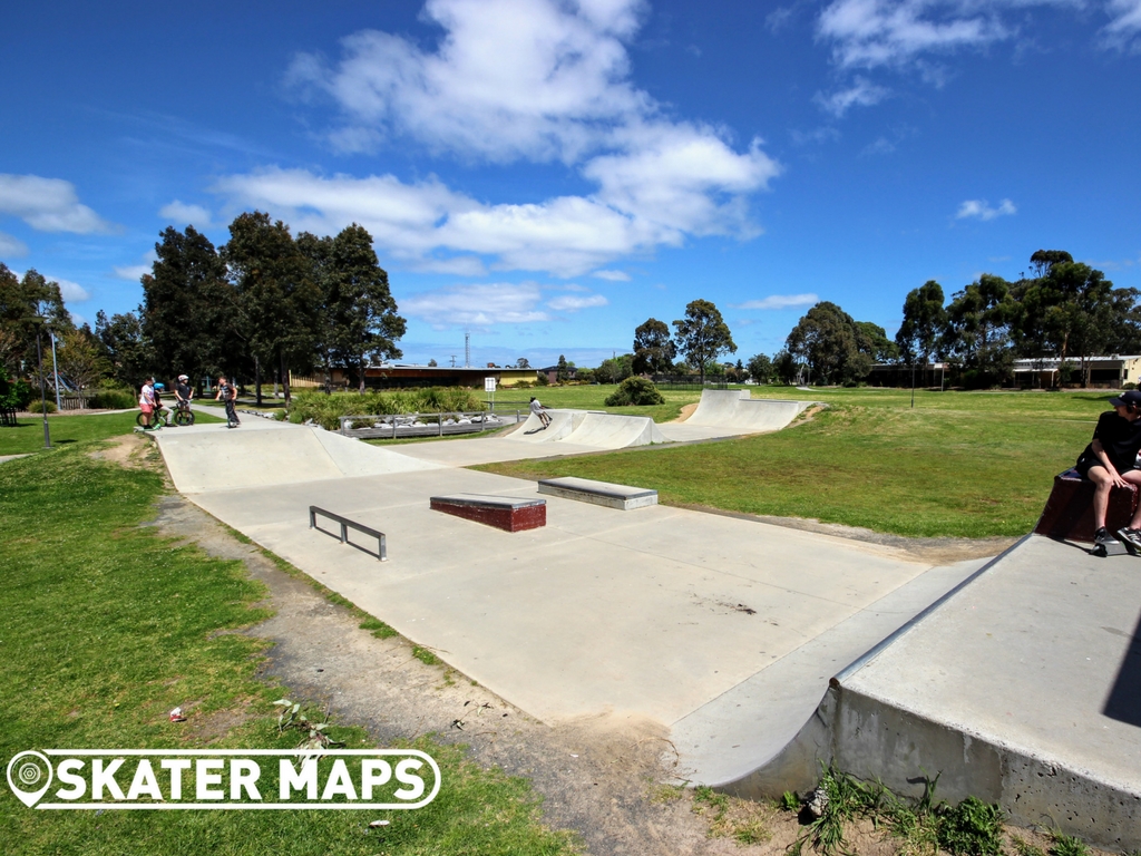 Pakenham Skatepark Skater Maps Skatepark Directory