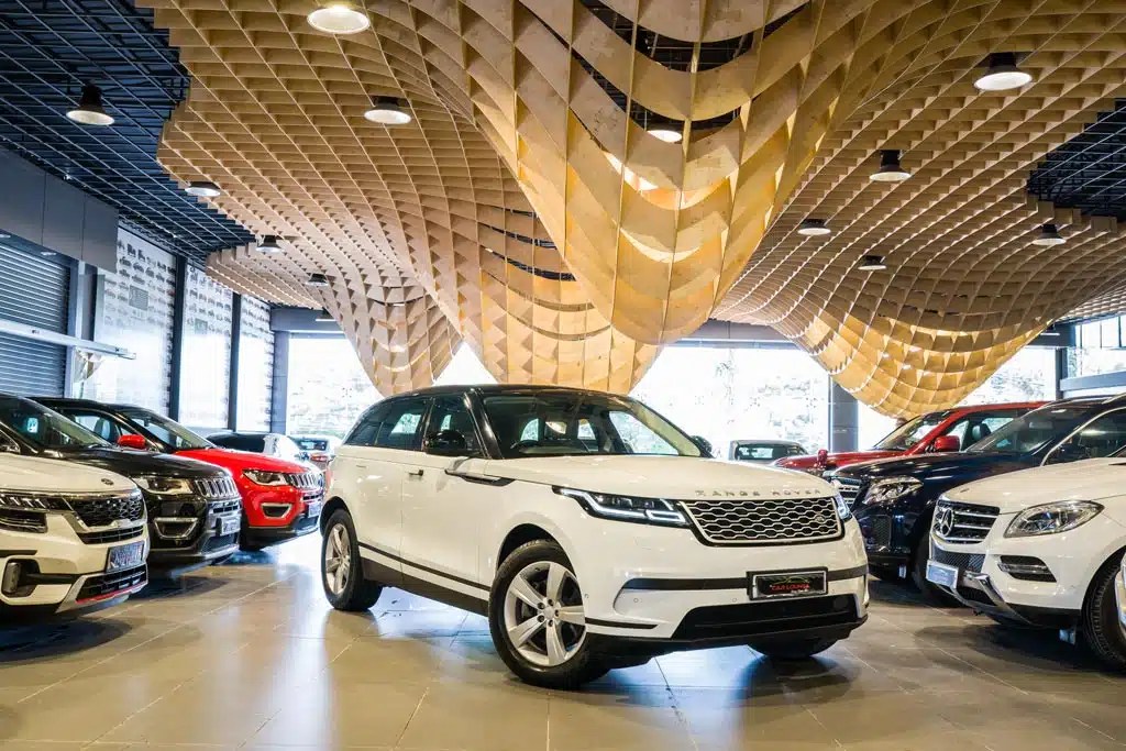 Buy Used Range Rover Velar D180 S Unbeatable Price