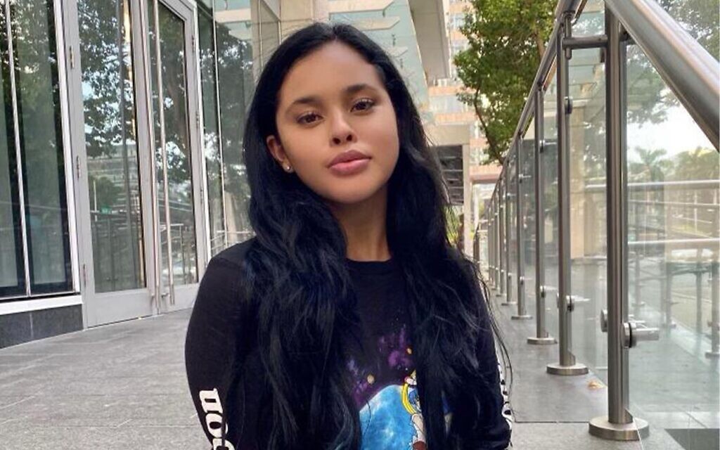 All about Jen Blanco