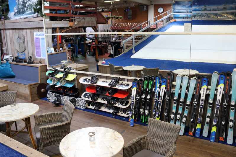Onderhoud voor ski's & snowboards skiinndronten.nl