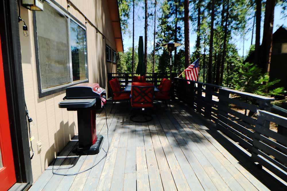 Arnold CA Real Estate backdeckTim & Lisa Muetterties CA DRE 00703737