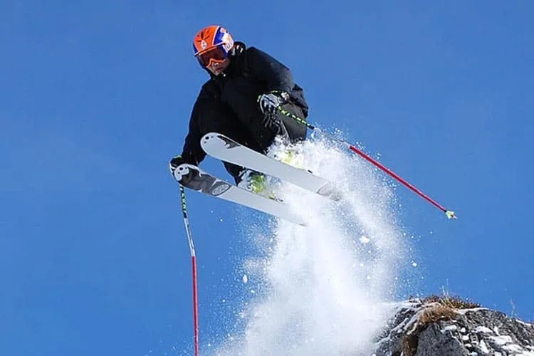 Cardiff Ski Centre Skiing Lessons in Cardiff