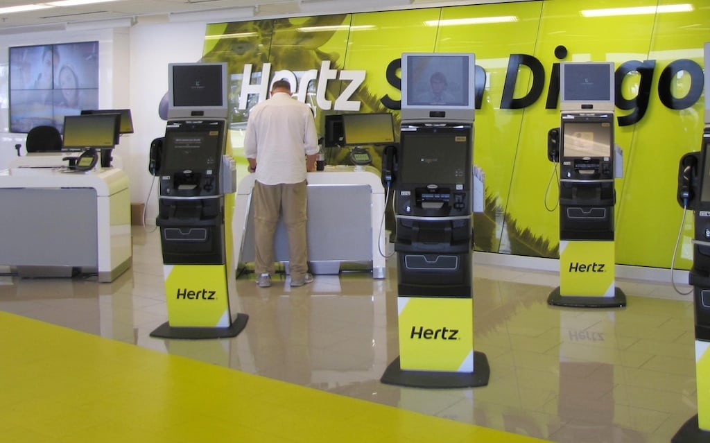 Hertz Attempts to Remake CarRental Stores with iPads, Charging
