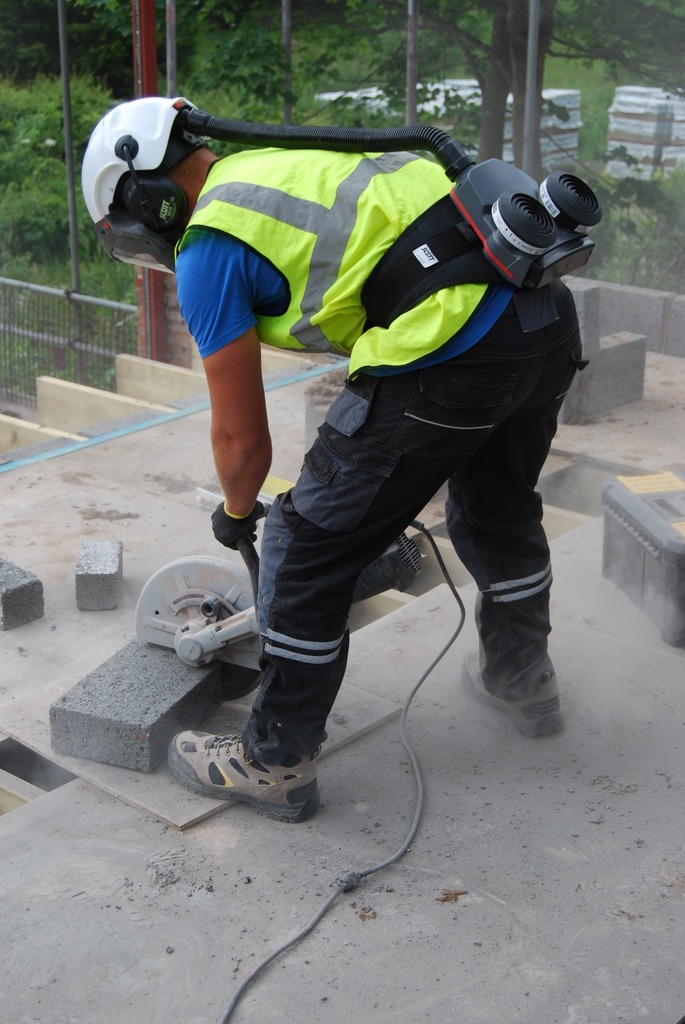 Seven THINGS YOU NEED TO KNOW about Silica Dust Skill Builder