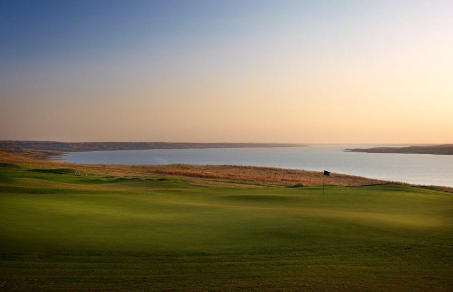 Sutton Bay Skilled Golf