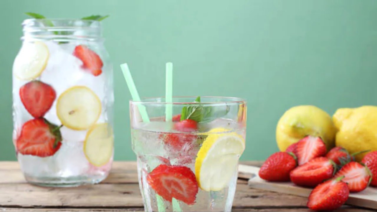 Get Glowing Skin With These Detox Drinks; Know Methods To Prepare