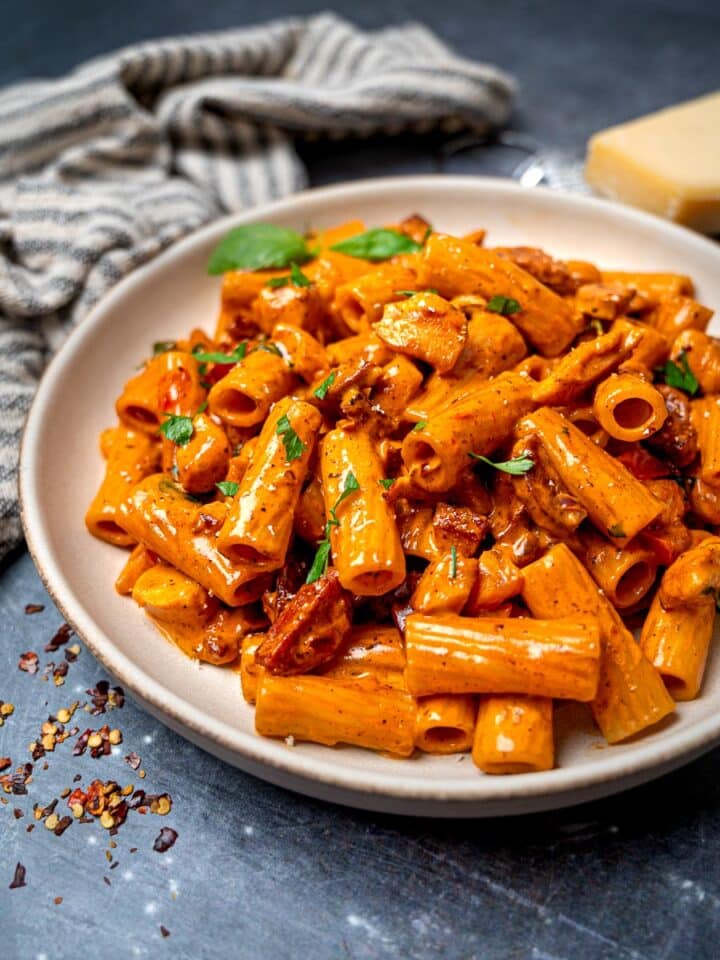 Creamy Chicken and Chorizo Pasta Skinny Spatula