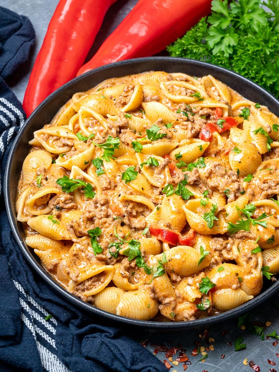 Ground Beef Shell Pasta Skinny Spatula