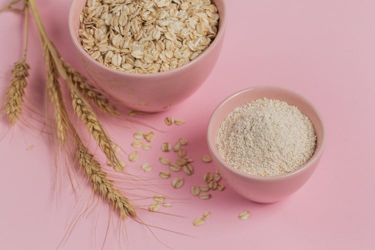 Eczema Oatmeal Bath Benefits, Preparation, and Usage