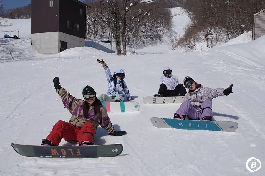 【完全ガイド】スキー・スノボレンタルの料金相場と安く借りるコツ スキー＆スノーボード情報 スノコミ