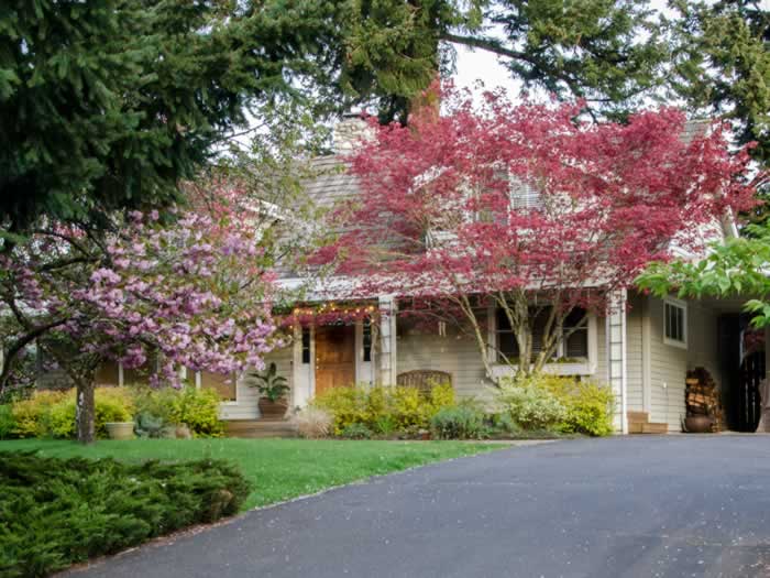 Marylhurst Neighborhood Guide SkyBlue Portland