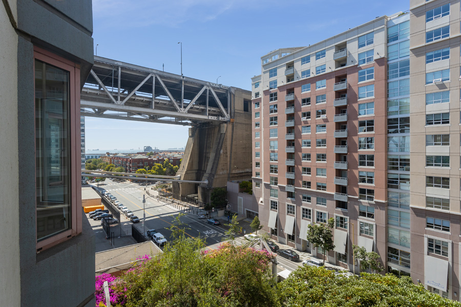 201 Harrison 425 Baycrest Skybox Realty