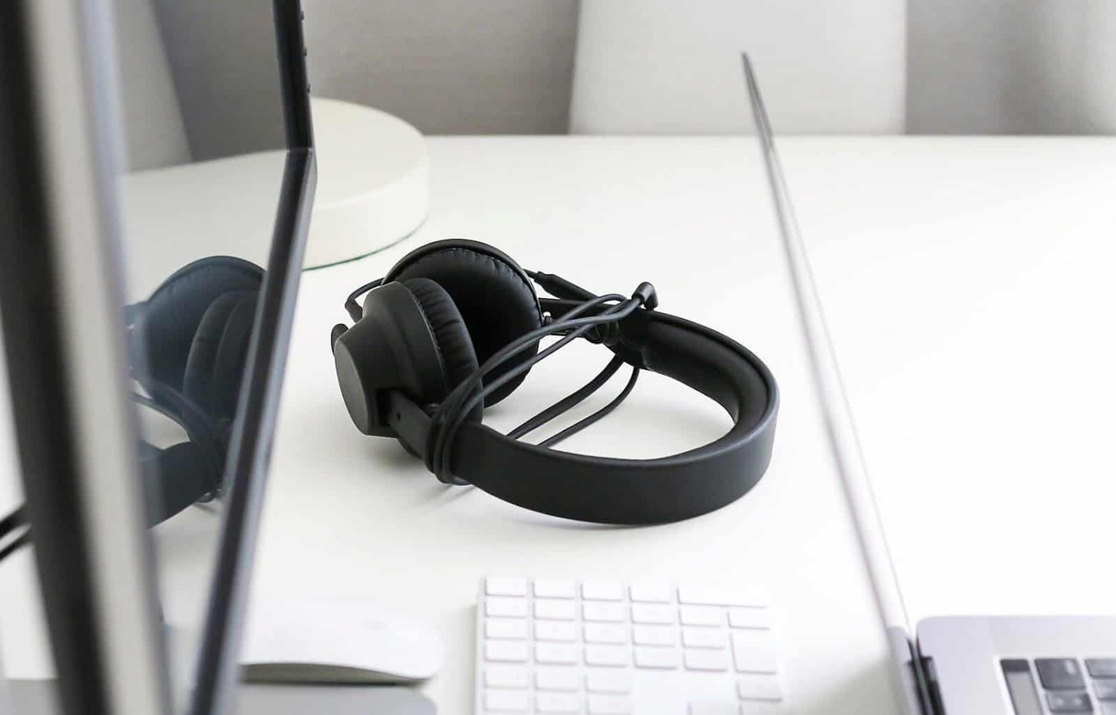 Only One Side of Headphones Work on Computer (14 ways to fix) SkyHome