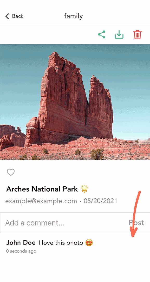 How can I delete comments on my photos in the mobile app? Skylight