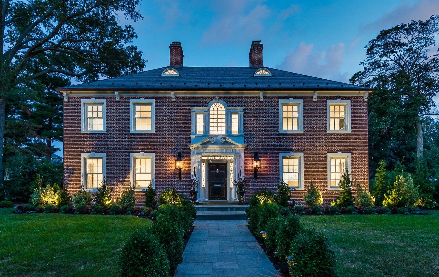 25 Hilton Ave, Garden City, NY 11530 Skyline Development Corp