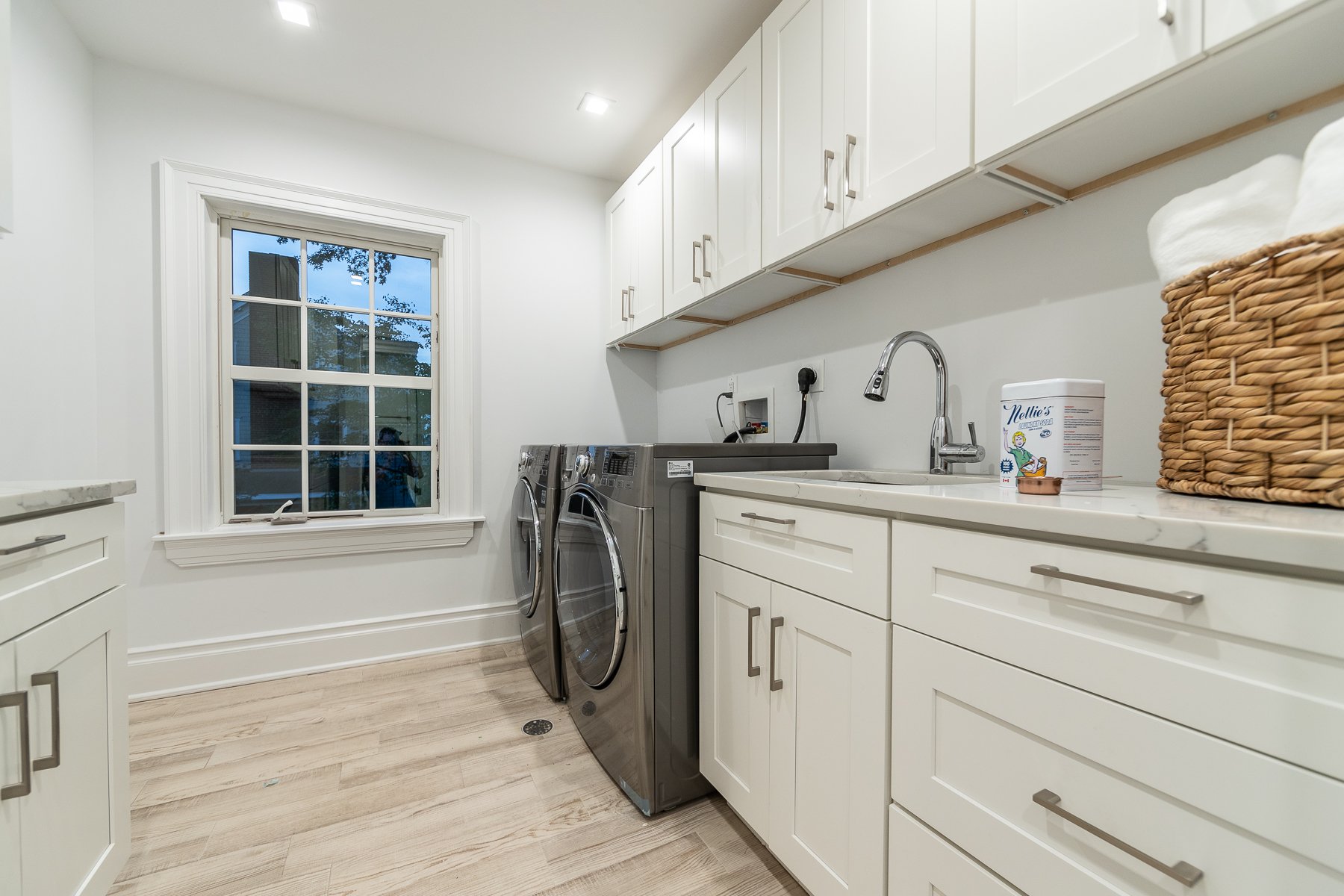 25 Hilton Ave, Garden City, NY 11530 Skyline Development Corp