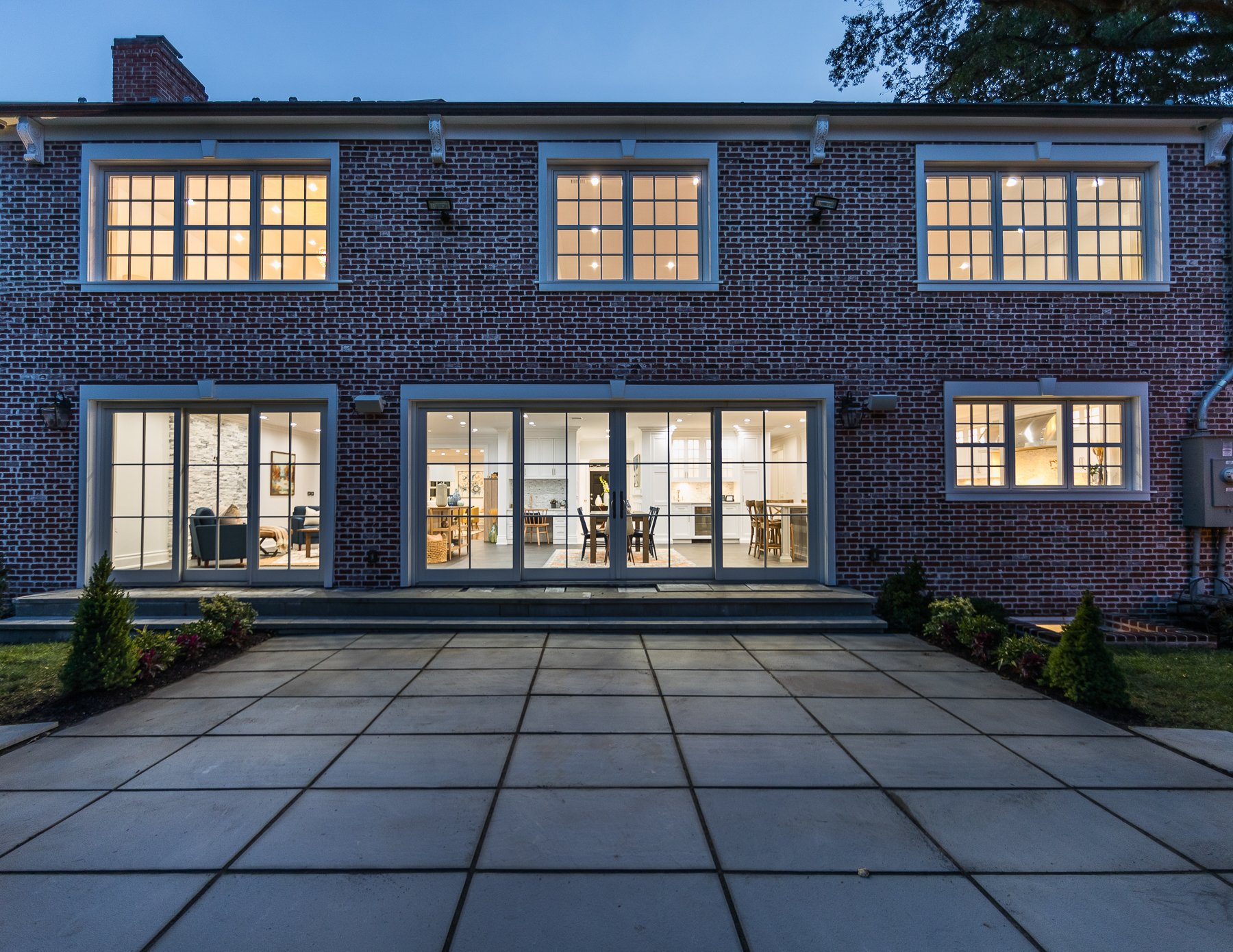 25 Hilton Ave, Garden City, NY 11530 Skyline Development Corp