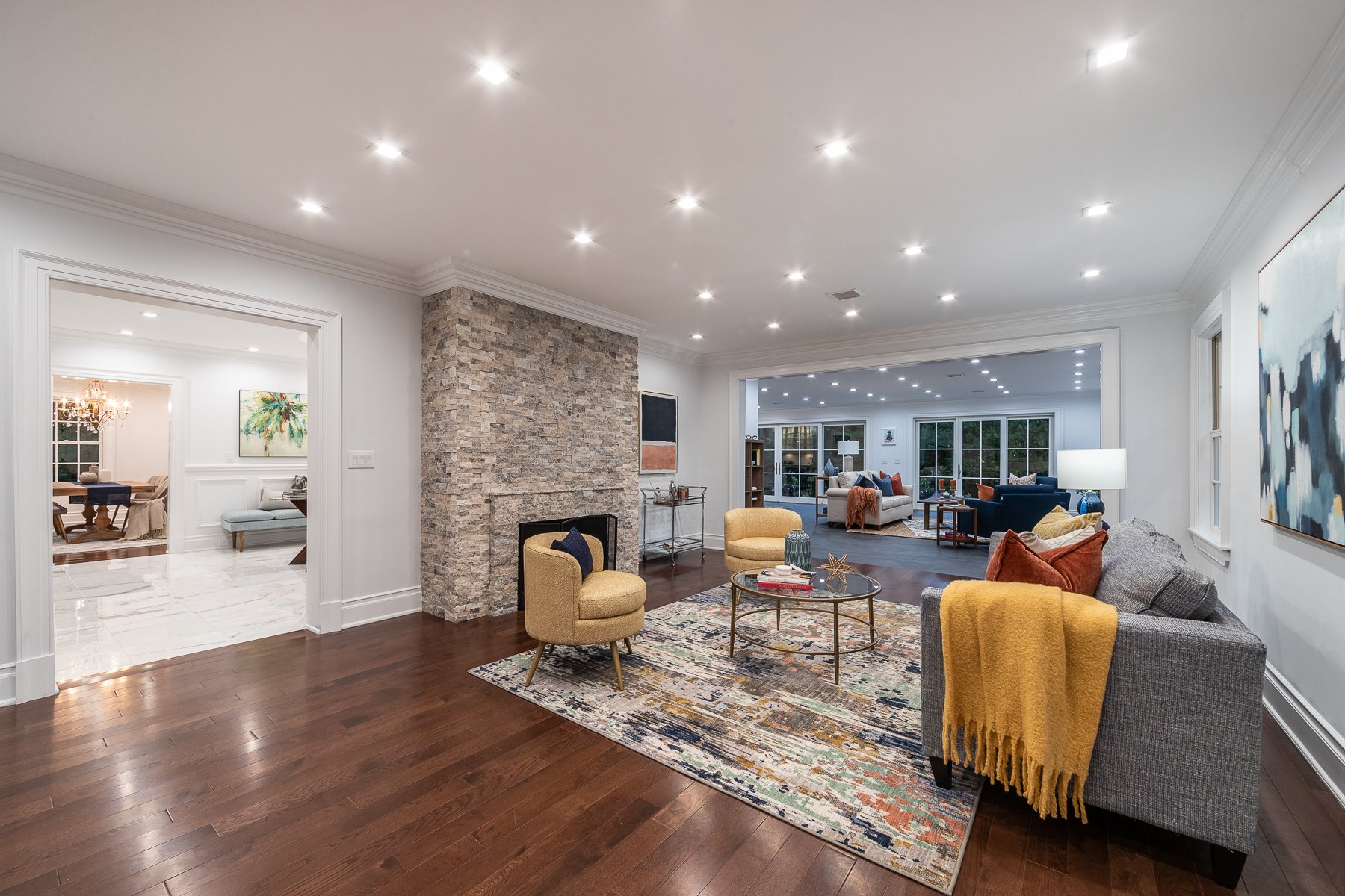 25 Hilton Ave, Garden City, NY 11530 Skyline Development Corp