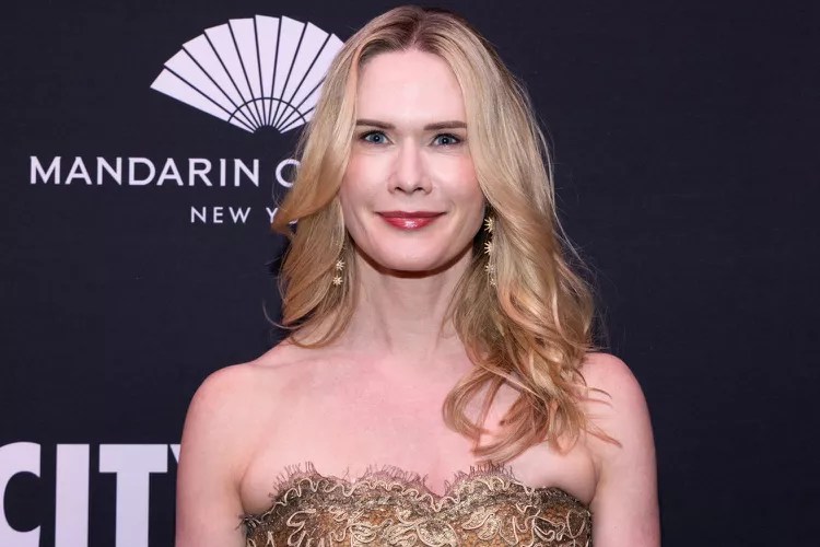 Law & Order SVU Alum Stephanie March Weighs in on a Potential Return