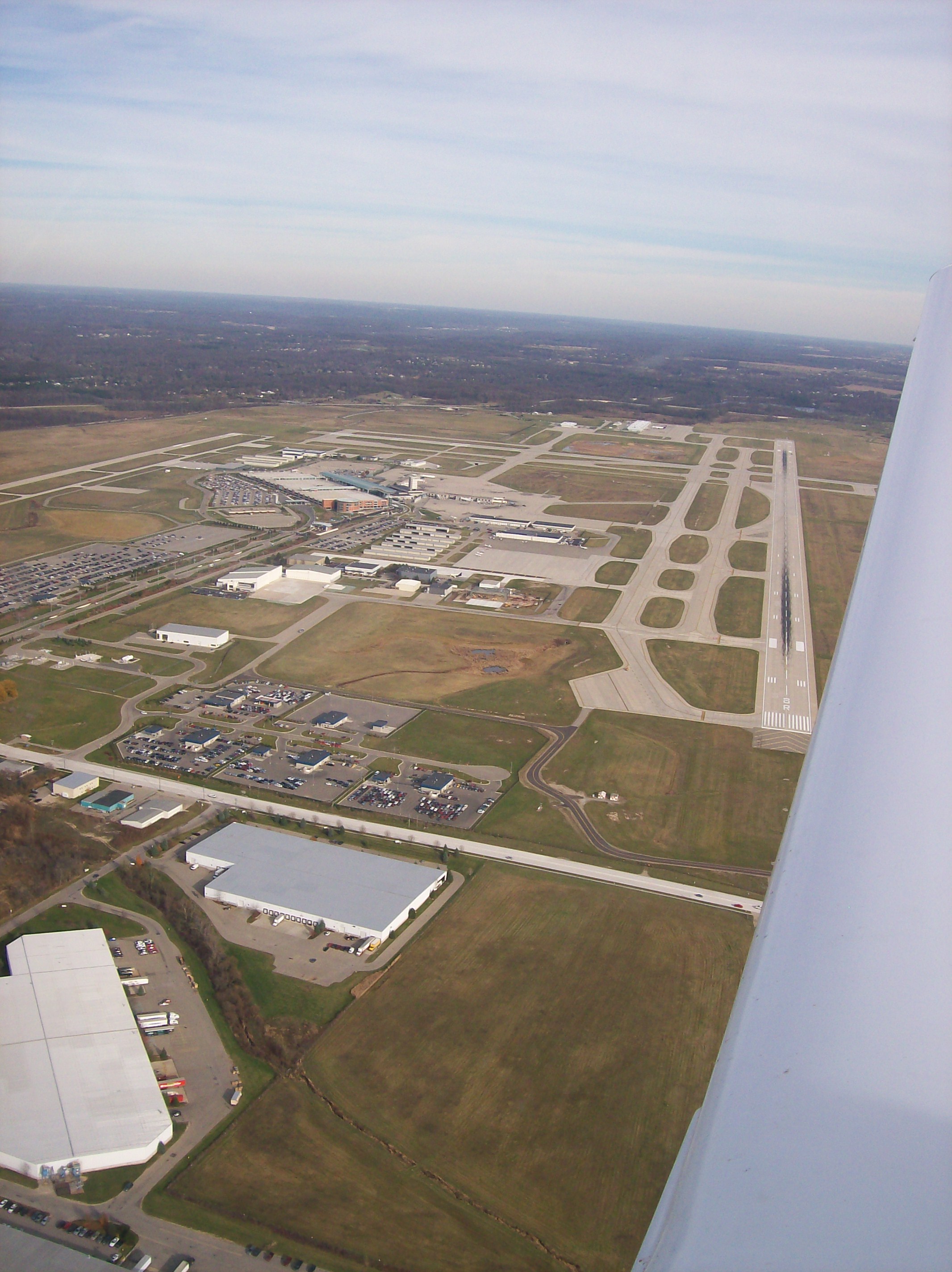 Grand Rapids International Airport, compliments of www.cleartoland