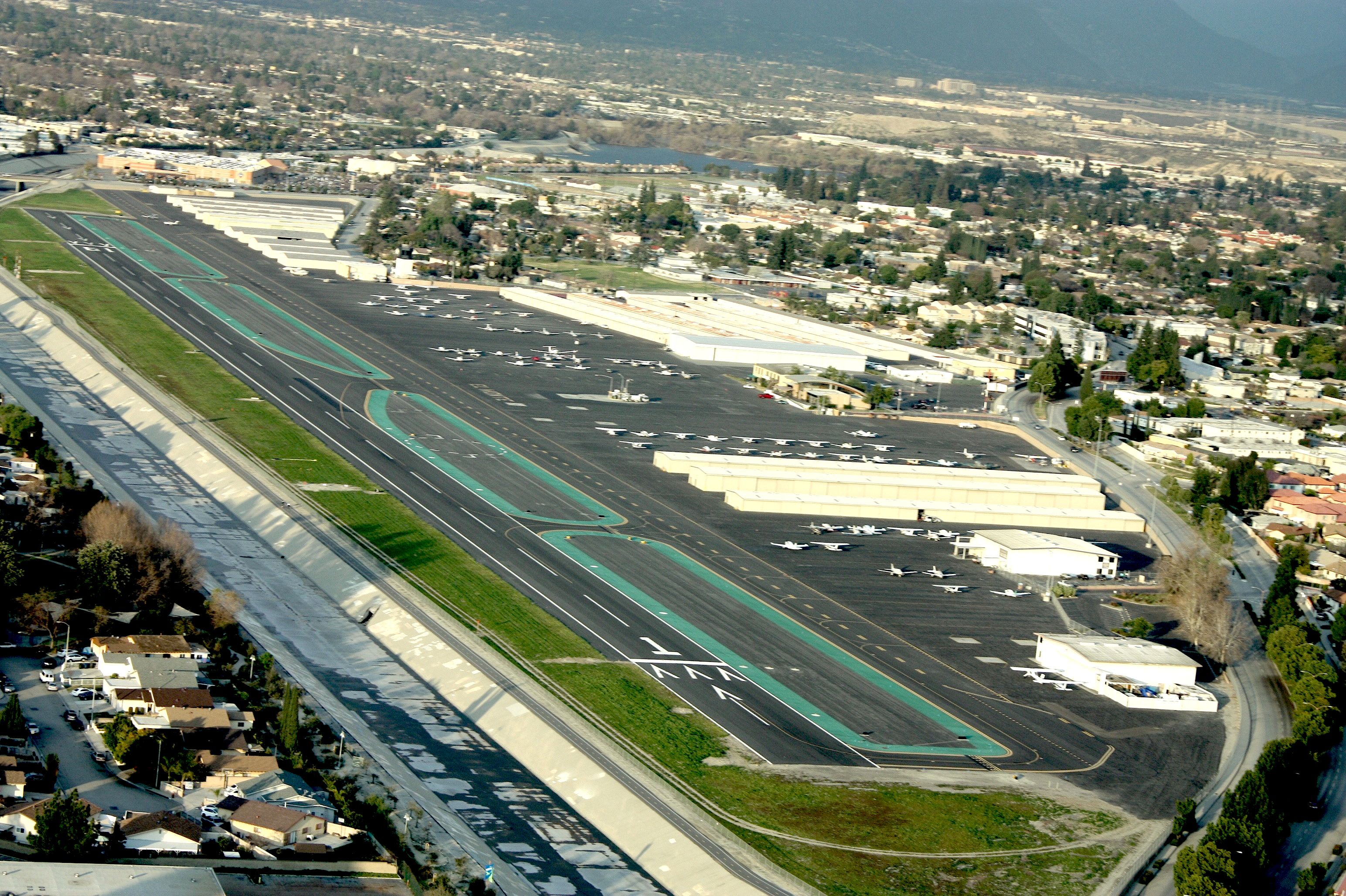 El Monte Airport SkyVector