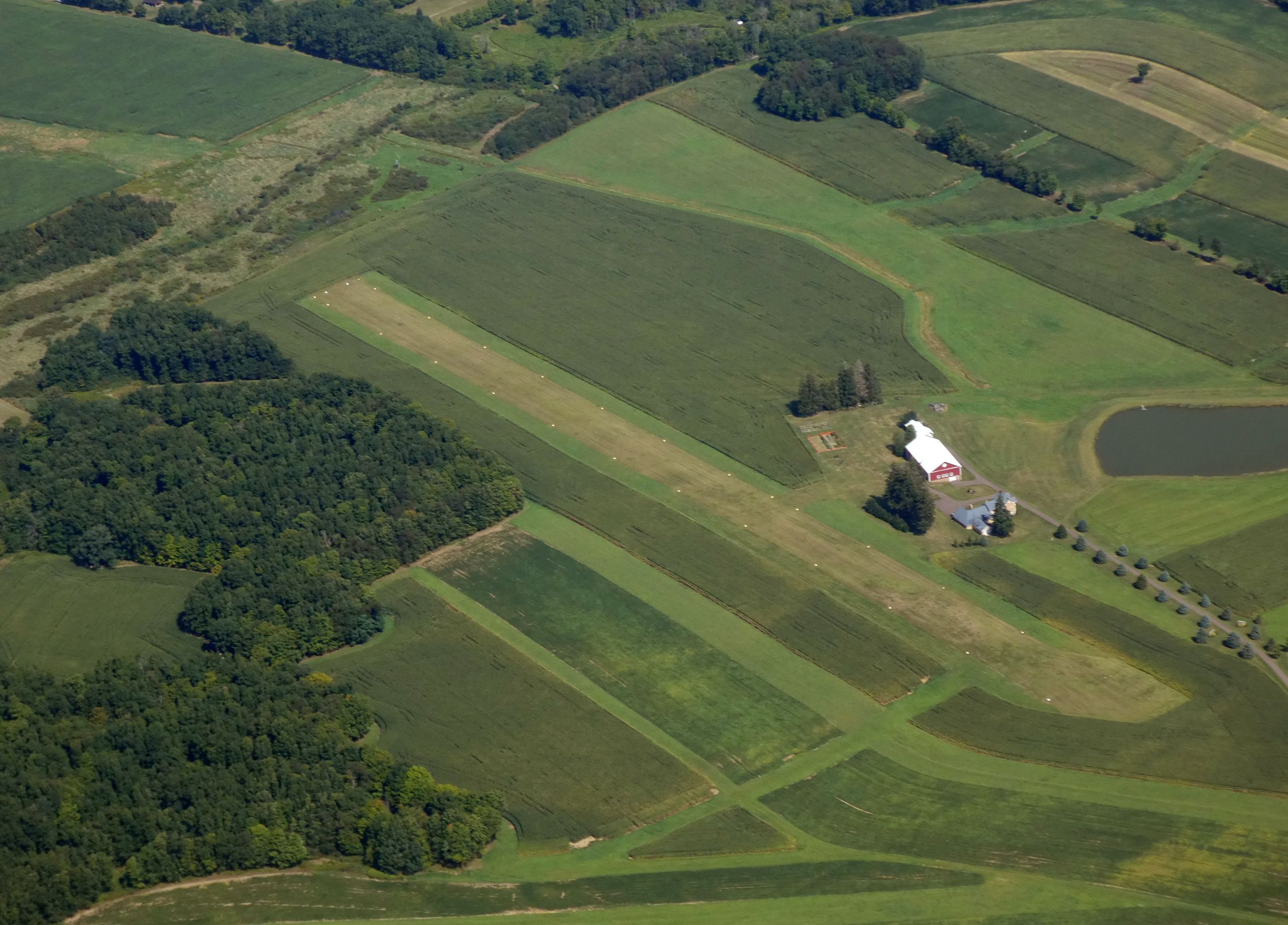 PN98 Dream Field Airport (201112) SkyVector