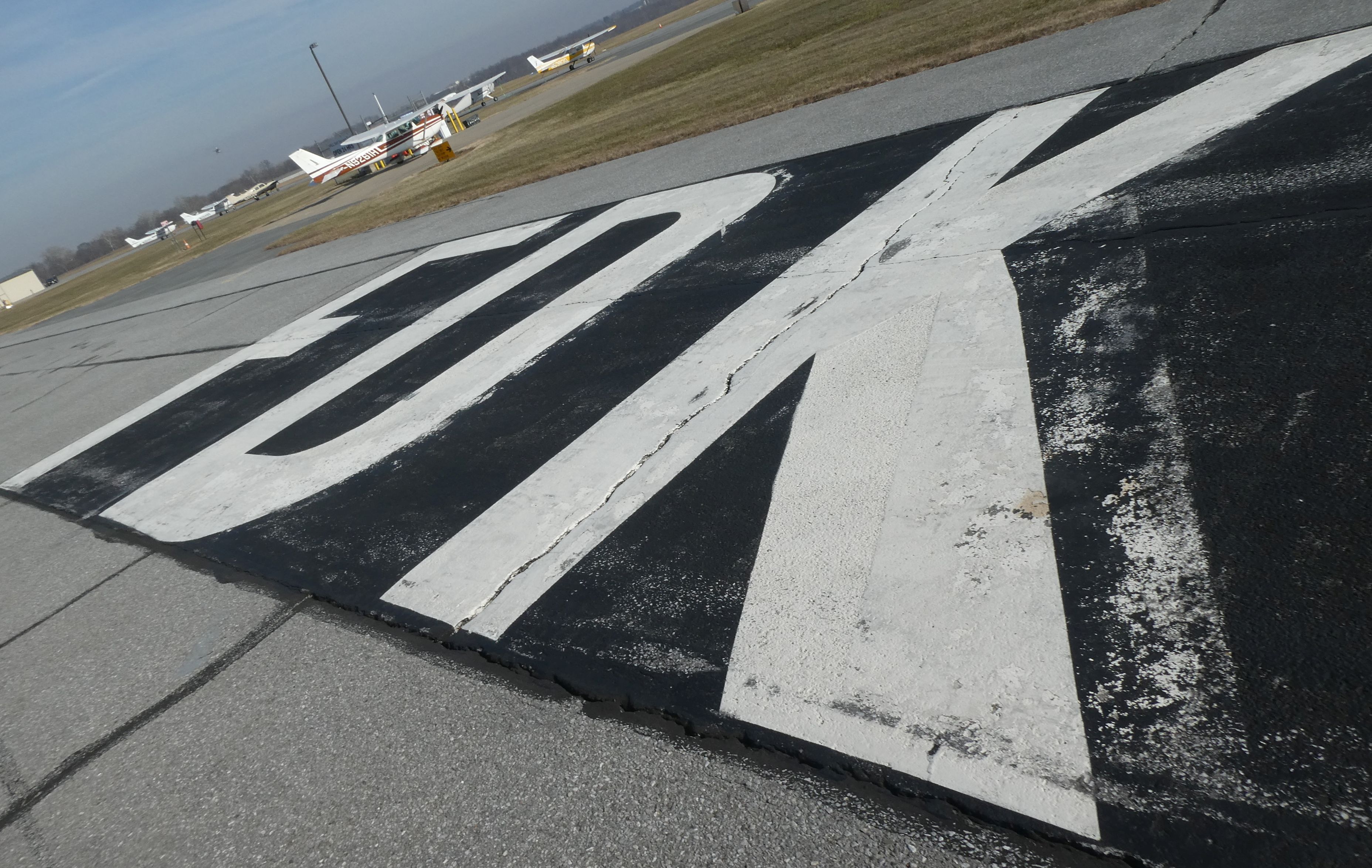 FDK Frederick Municipal Airport (29535) SkyVector