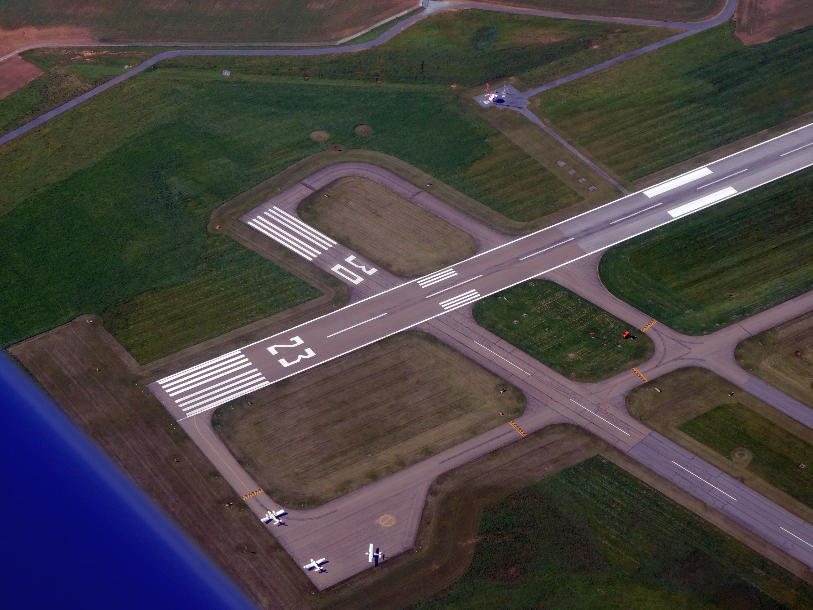 FDK Frederick Municipal Airport (29535) SkyVector