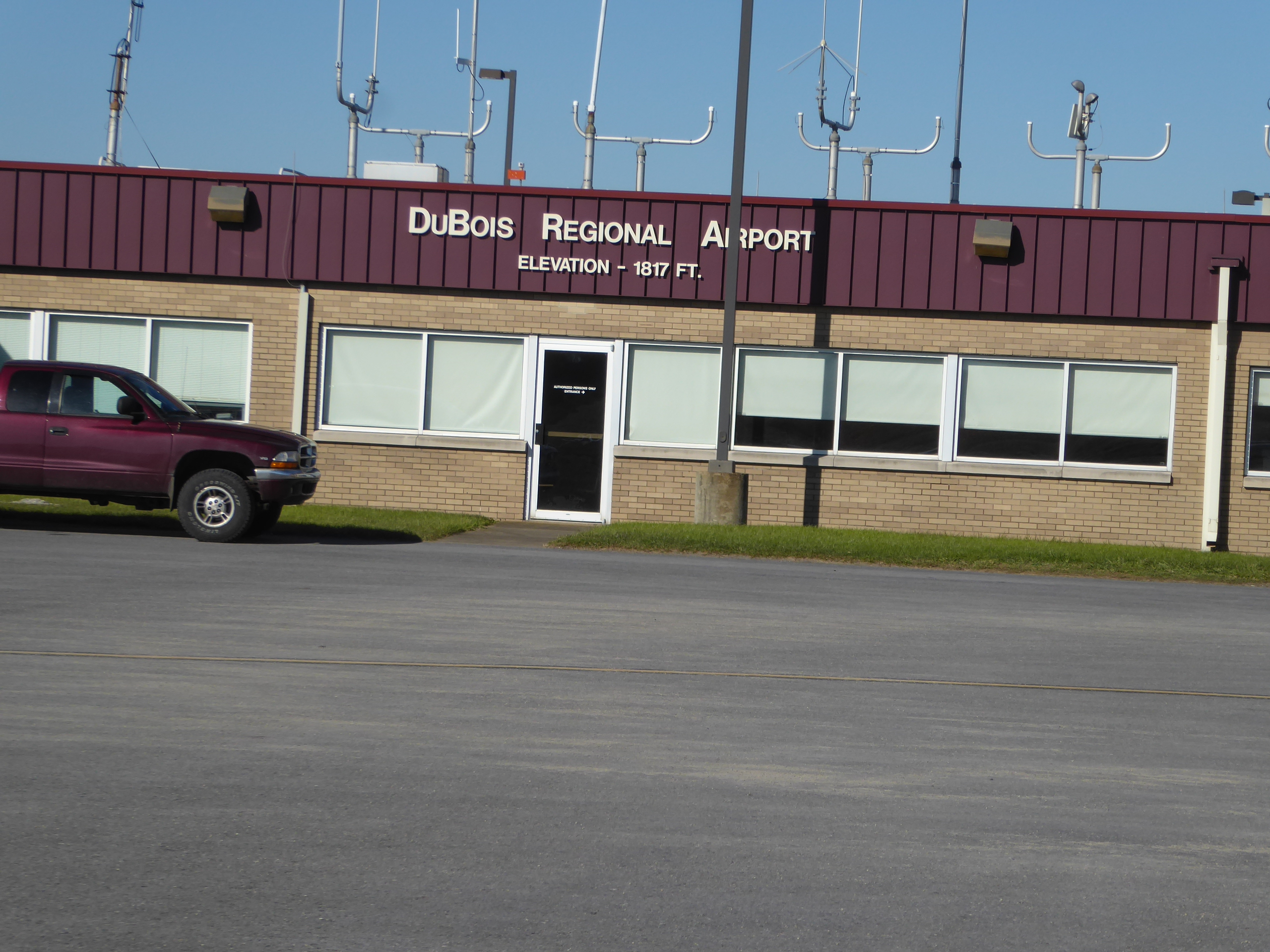 DUJ Dubois Regional Airport SkyVector