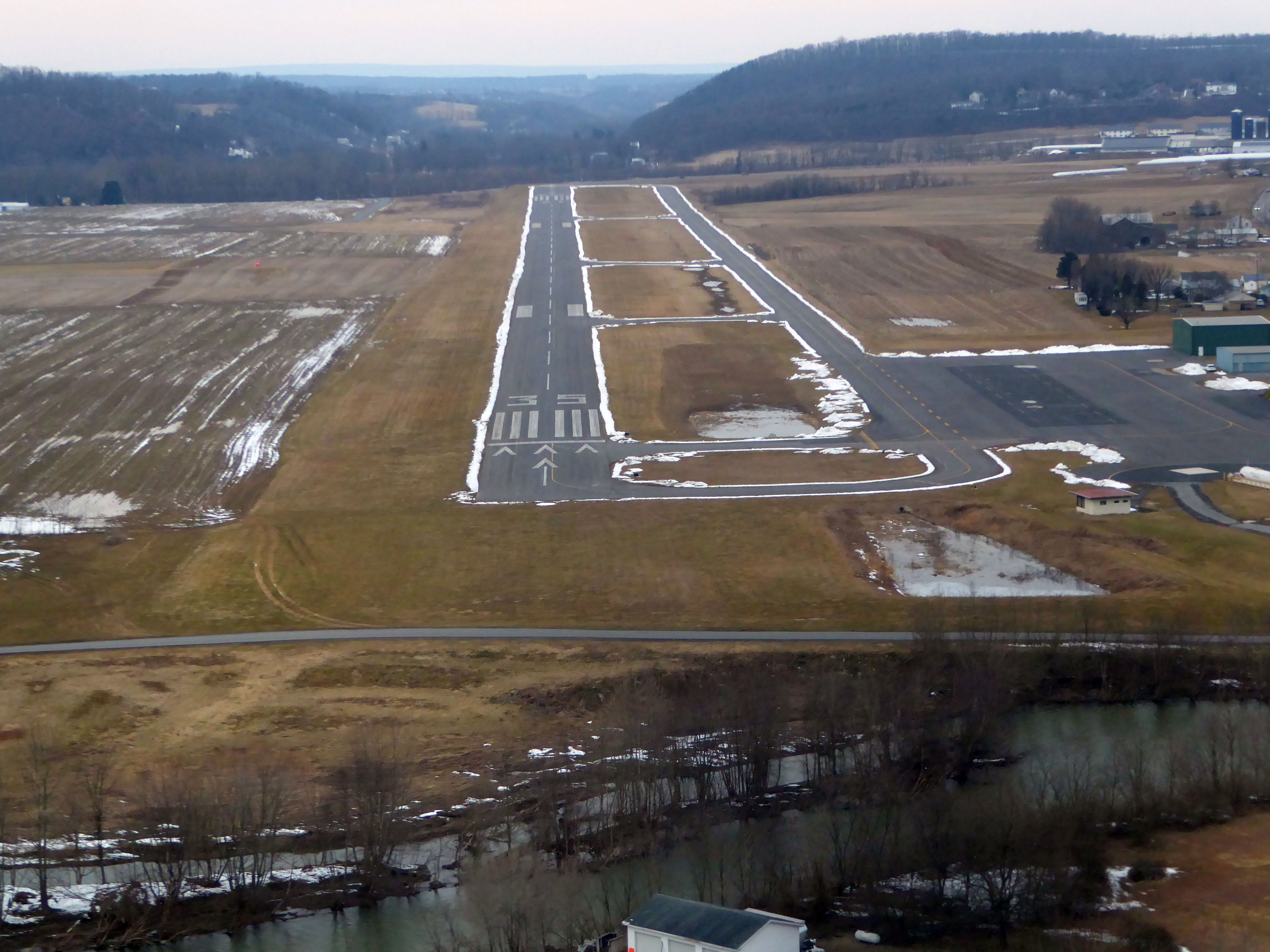 SEG Penn Valley Airport SkyVector