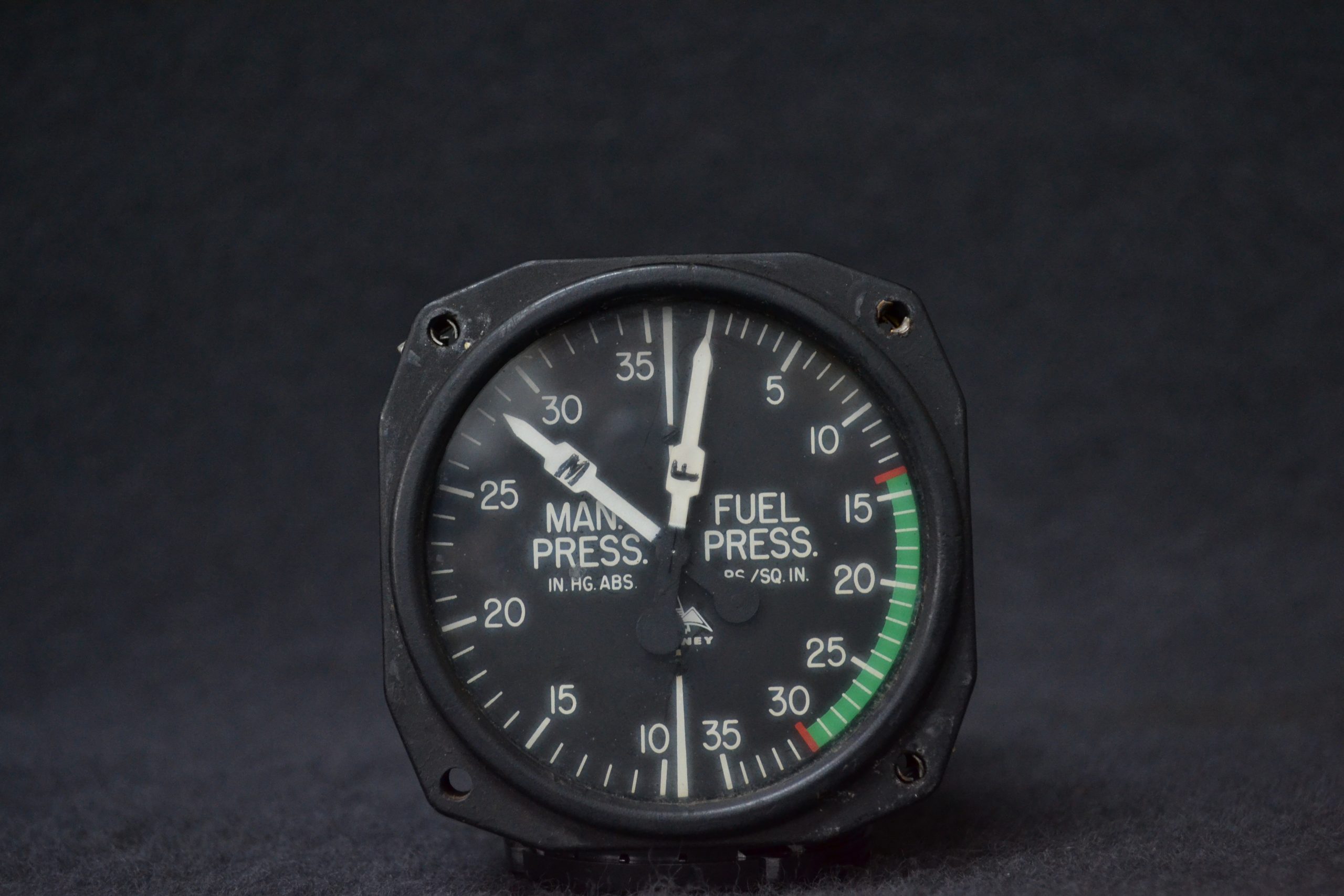 FUEL / MANIFOLD PRESSURE CESSNA PN 22262039 Skywings