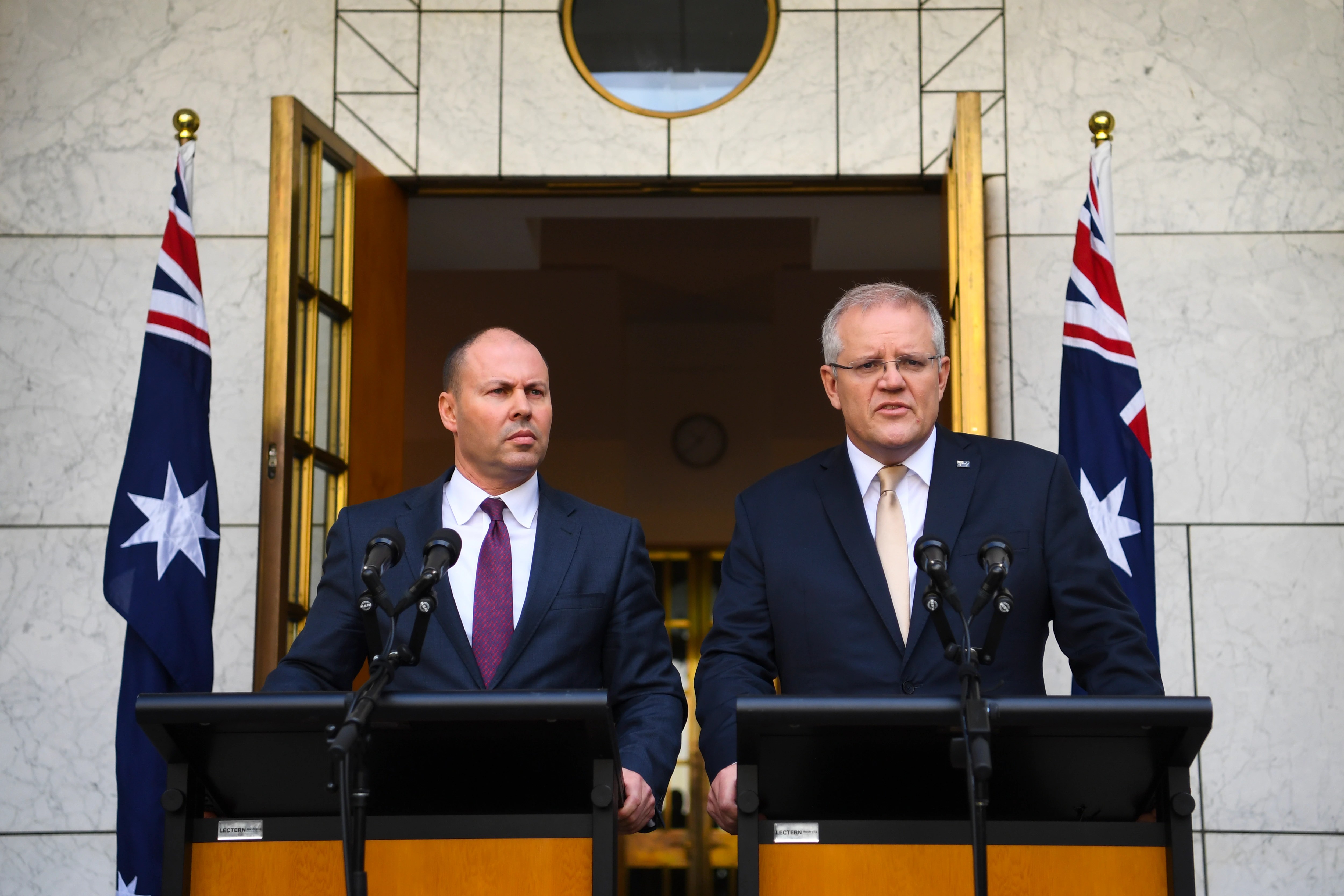 Pensioners and welfare recipients get cash payments in coronavirus